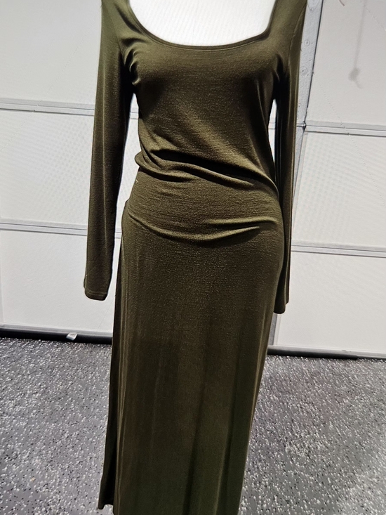 Victoria's Secret Dresses & Skirts - Victoria's Secret Olive Green Long Sleeve Maxi Dress